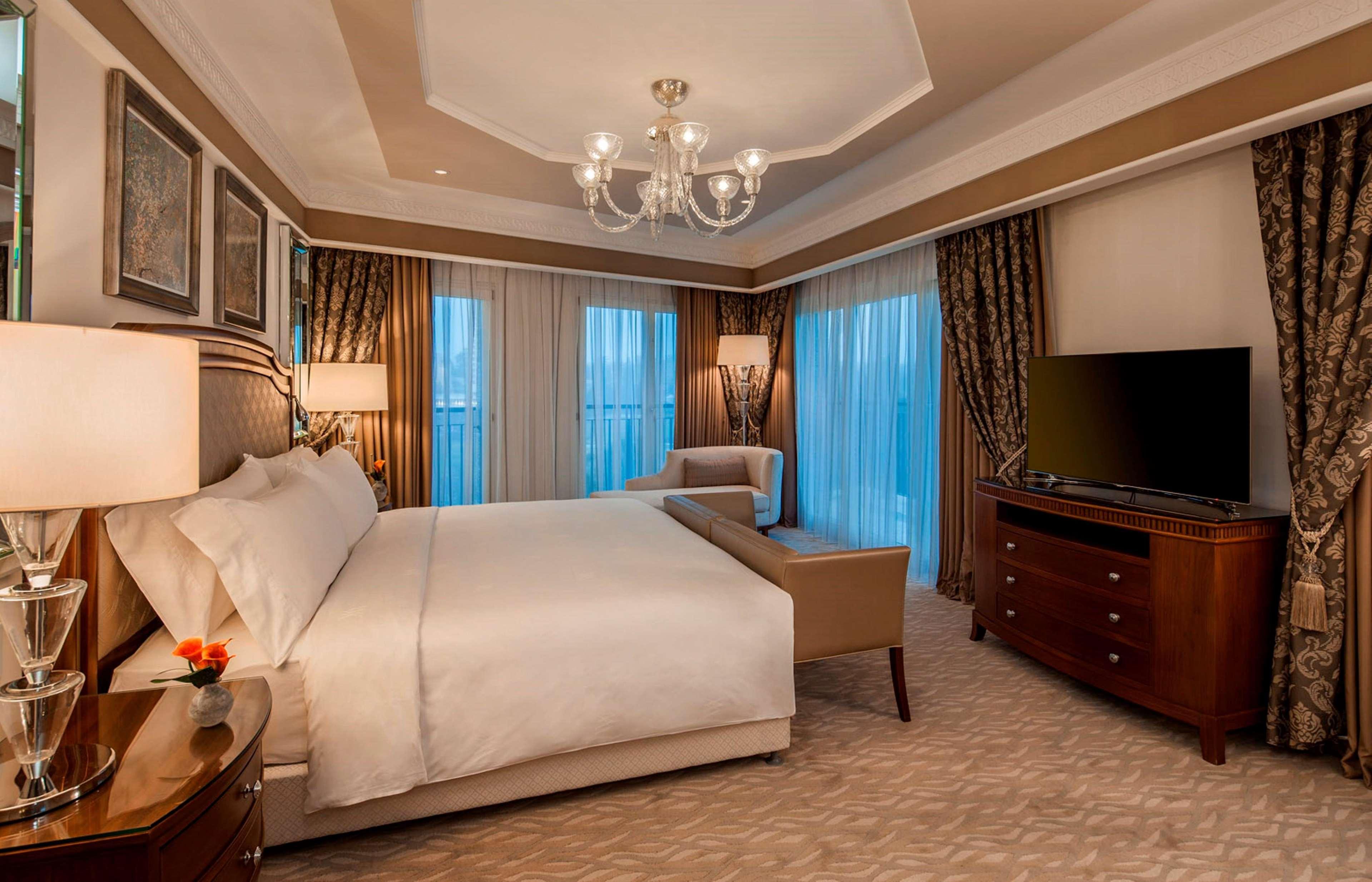 Waldorf Astoria