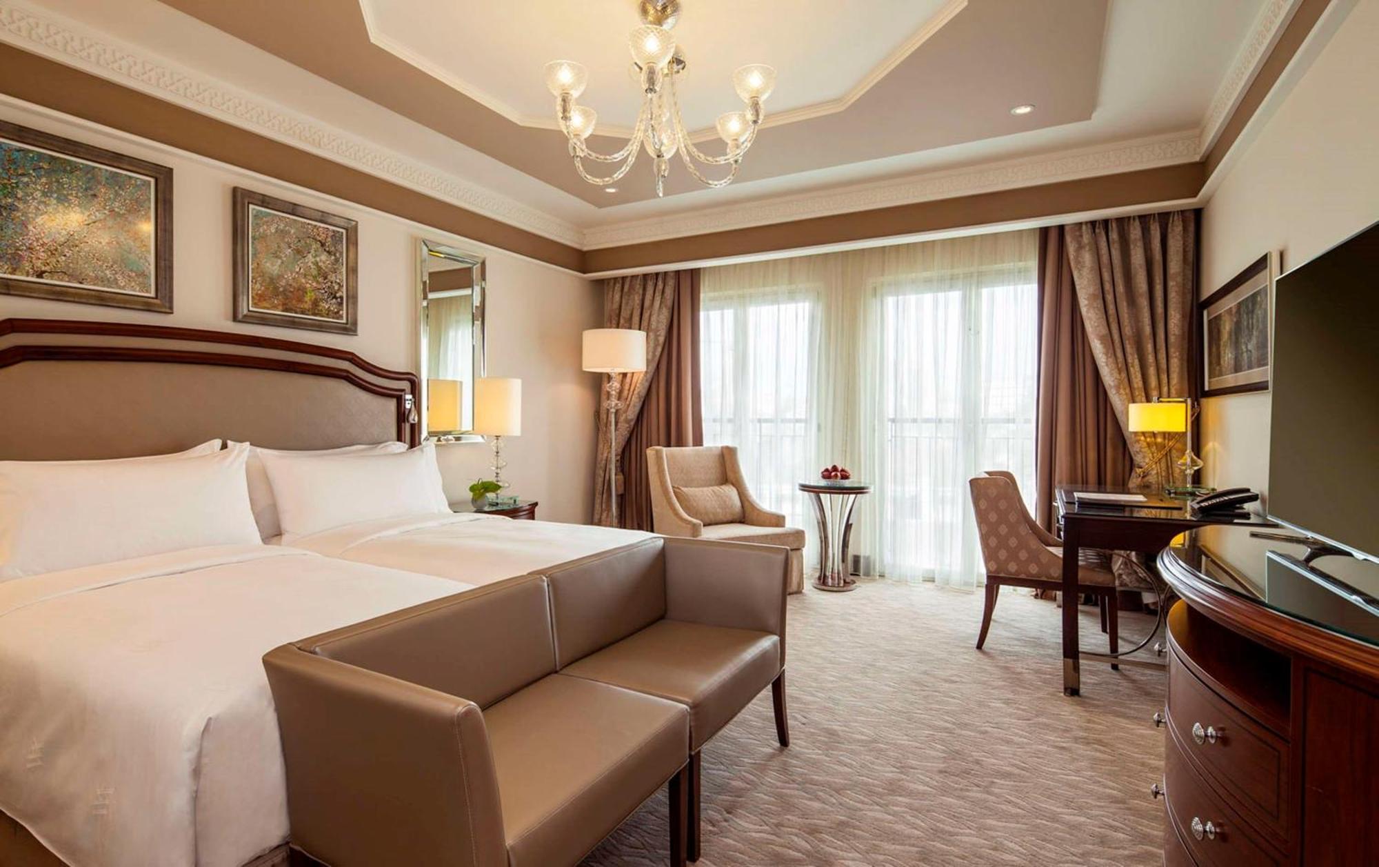 Hotel Waldorf Astoria 5*