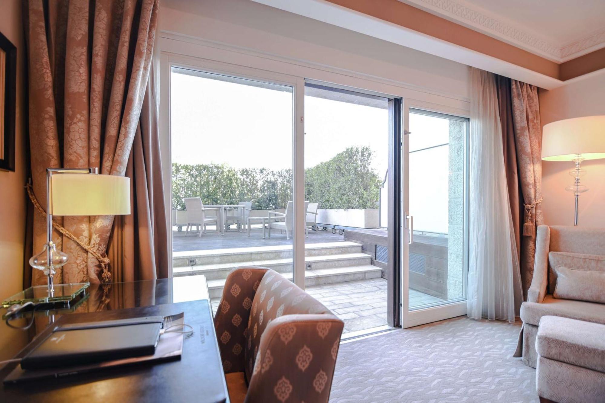 Waldorf Astoria 5*