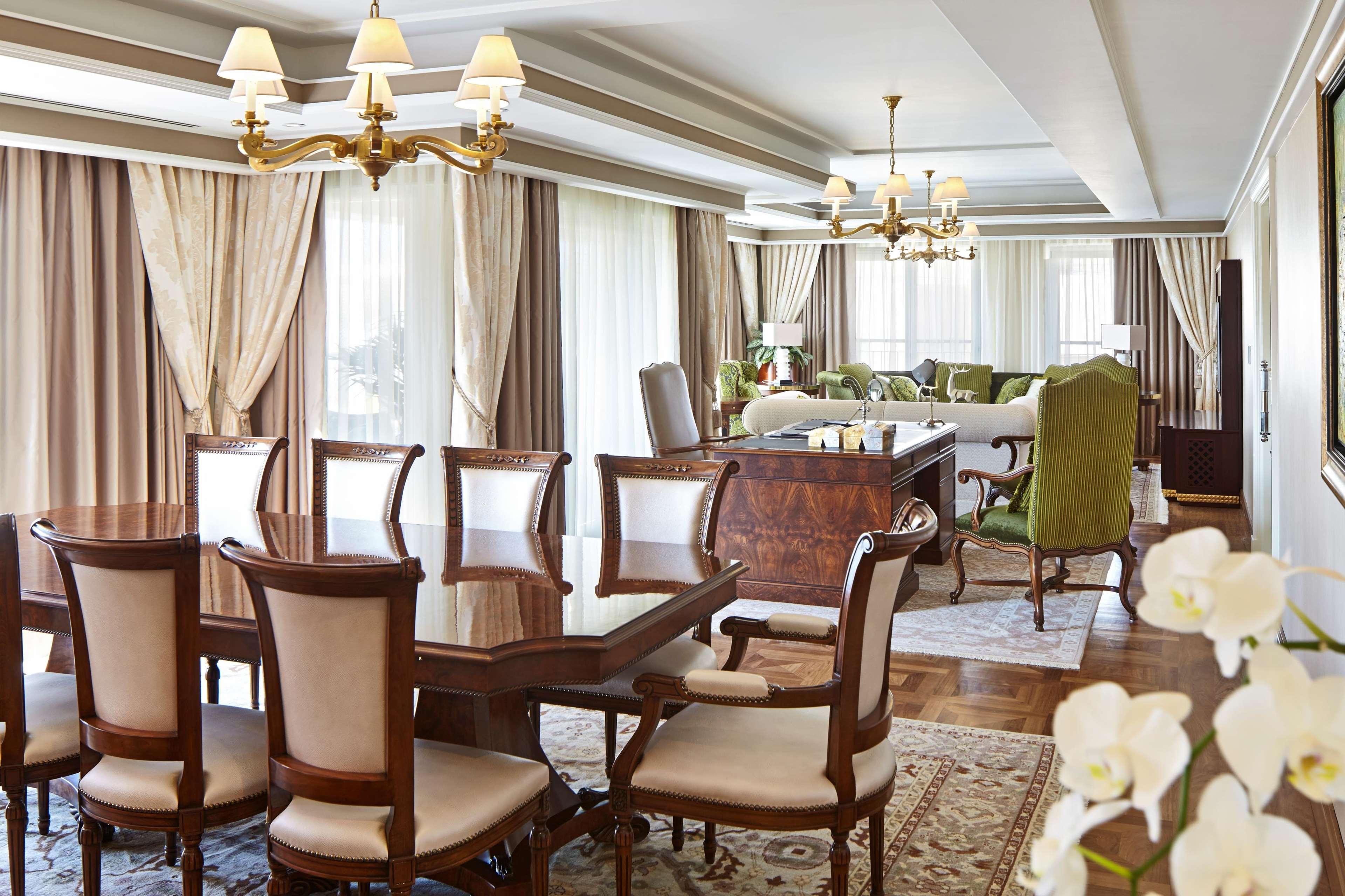 Waldorf Astoria 5*